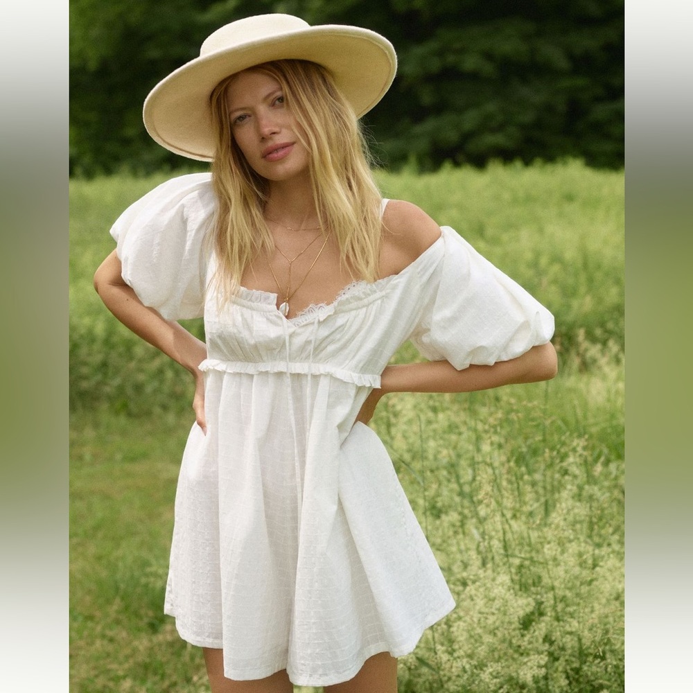 Pilcro puffed sleeve babydoll romper, NWT